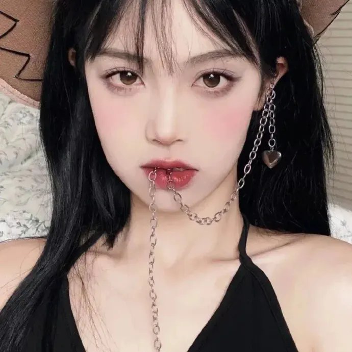 财阀小娇妻：叔你要宠坏我了